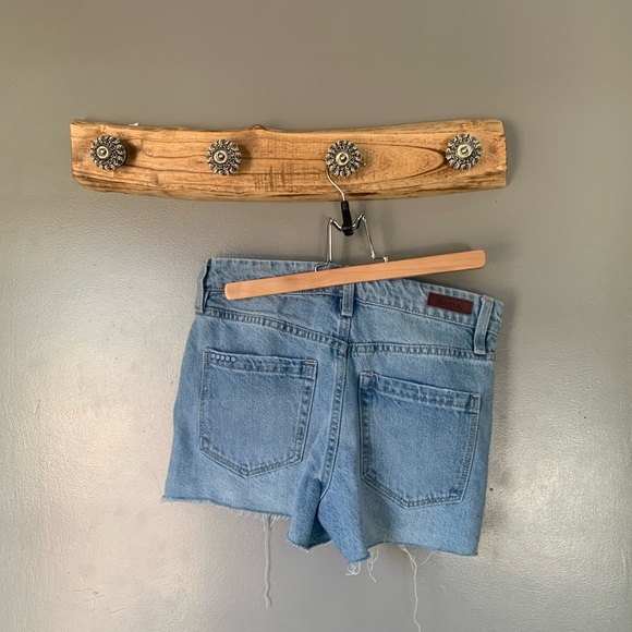 Blank NYC | Distressed High Rise Denim Jean Cut off Shorts - Picture 4 of 5